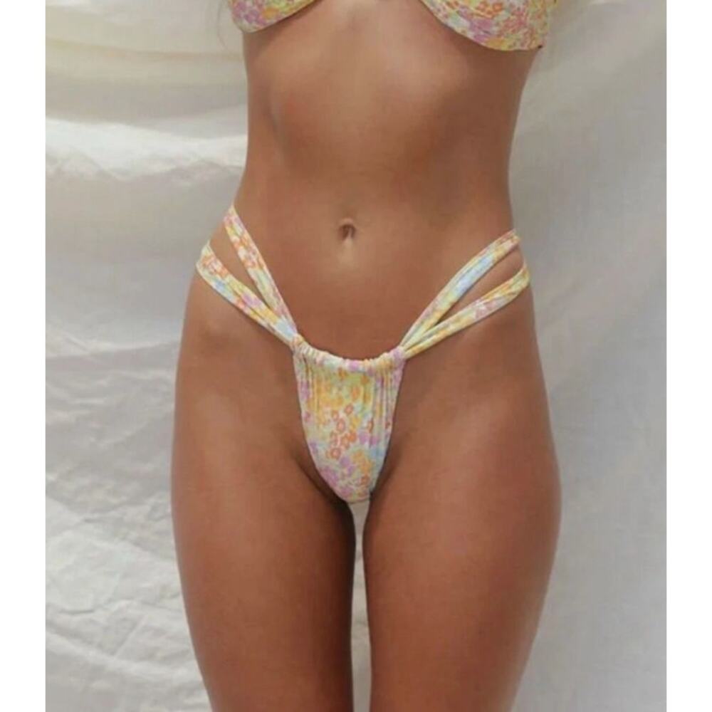 Stone Fox Swim Bijou Flower Fields Cheeky Thong XL Bikini Bottom Bathing NWT